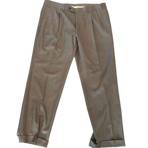 Ralph Lauren Washable Dress Pants. Gray. Size 35x29